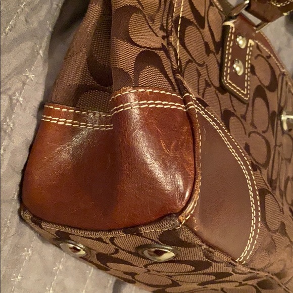 Coach purse - Picture 9 of 10